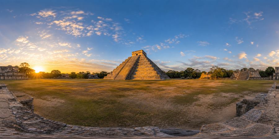 Chichen Itza El Castillo Sunrise Panorama 360 panoramic photo