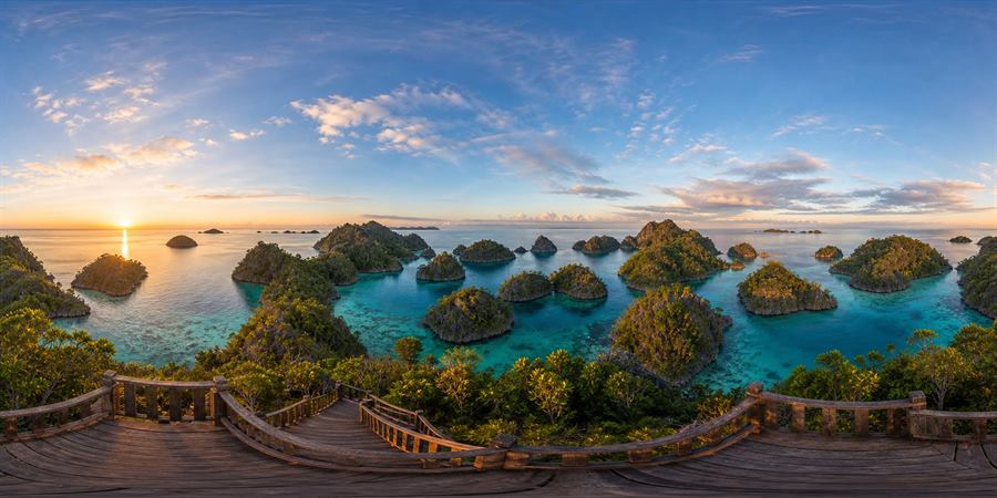 Indonesia Raja Ampat Piaynemo Sunrise Panorama 360 panoramic photo
