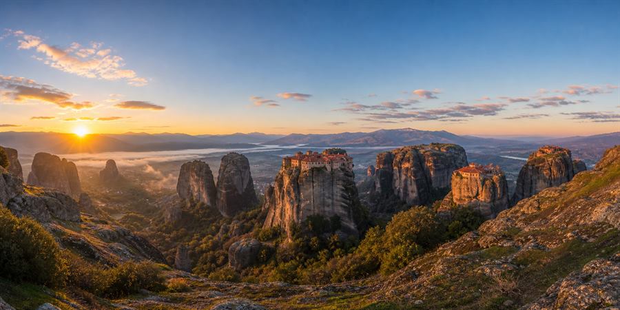 Meteora Monasteries Sunrise Panorama 360 panoramic photo